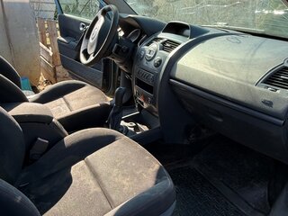 2007 Renault Megane II Рестайлинг, зелёный, 190000 рублей, вид 5