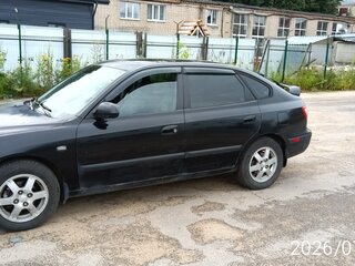 2001 Hyundai Elantra III (XD), чёрный, 300000 рублей, вид 3