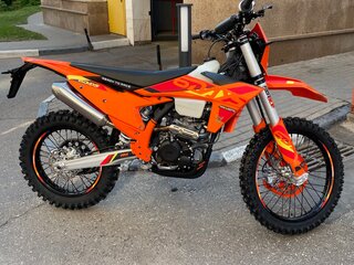 Regulmoto Six Days