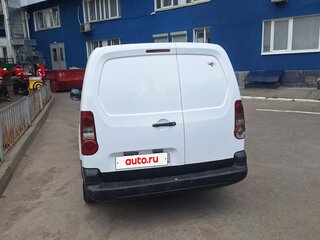 2011 Citroen Berlingo II, белый, 650000 рублей, вид 5