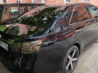 2013 Toyota Camry VII (XV50), чёрный, 1400000 рублей, вид 2