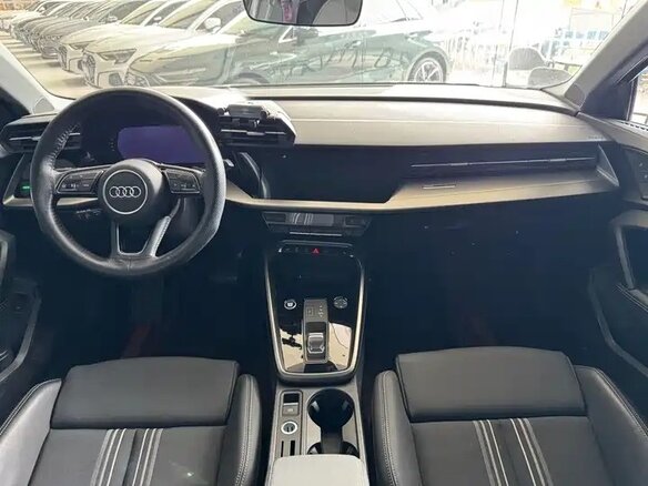 2022 Audi A3 Sportback 35 TFSI IV (8Y), серый, 1970003 рублей - вид 8