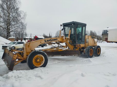 2011 LiuGong 418, жёлтый, 3000000 рублей, вид 2