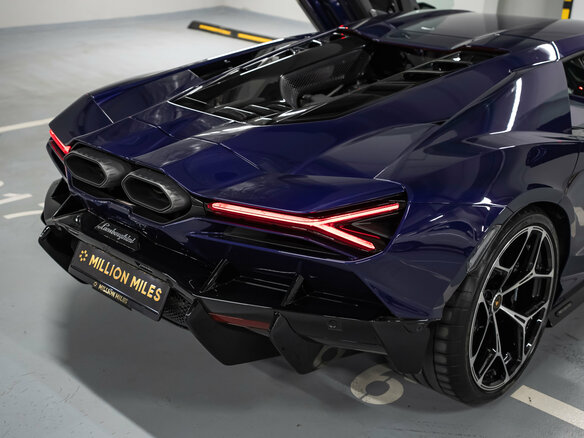 2026 Lamborghini Revuelto, фиолетовый, 74900000 рублей - вид 30
