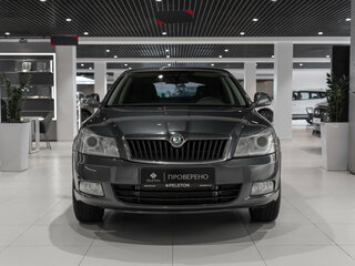 2012 Skoda Octavia II (A5) Рестайлинг, серый, 650000 рублей, вид 3