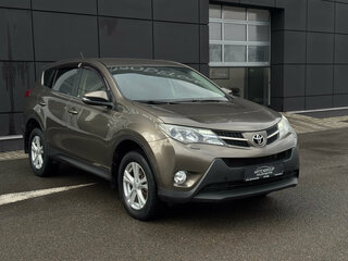 2013 Toyota RAV4 IV (XA40), коричневый, 1697000 рублей, вид 3