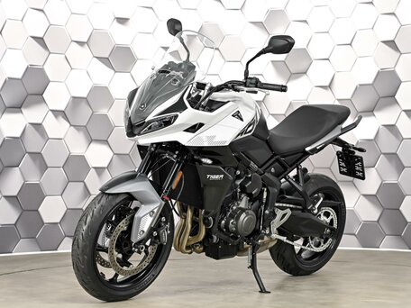 2025 Triumph Tiger Sport 660, белый, 999000 рублей, вид 2