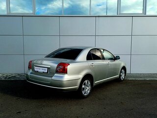 2006 Toyota Avensis II Рестайлинг, серебристый, 800000 рублей, вид 5