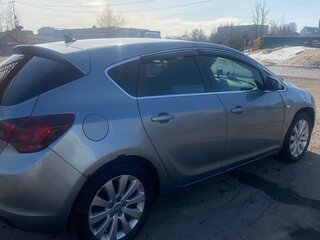 2010 Opel Astra J, серебристый, 449000 рублей, вид 5