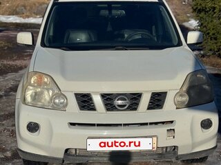 2010 Nissan X-Trail II, серебристый, 1060000 рублей, вид 1