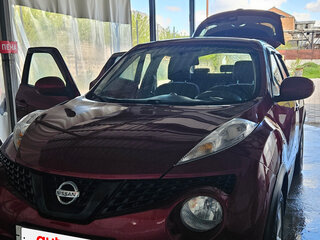 2011 Nissan Juke I, красный, 850000 рублей, вид 2