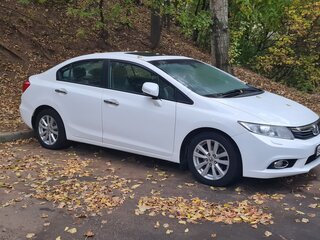 2012 Honda Civic IX, белый, 1100000 рублей, вид 3