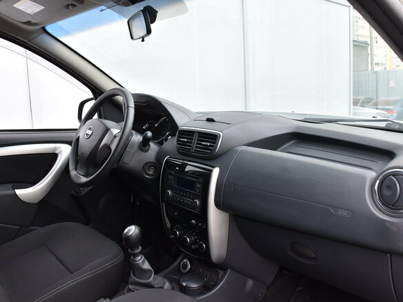 2016 Nissan Terrano III (D10), белый, 1280000 рублей - вид 9