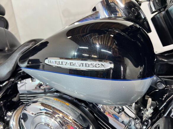 2012 Harley-Davidson Electra Glide, серебристый, 749000 рублей - вид 12