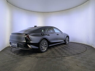 2025 Hongqi H6, чёрный, 3240000 рублей, вид 5