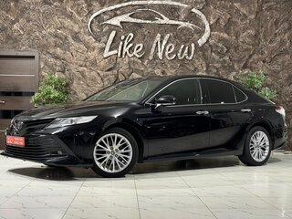 2020 Toyota Camry VIII (XV70), чёрный, 2998000 рублей, вид 1