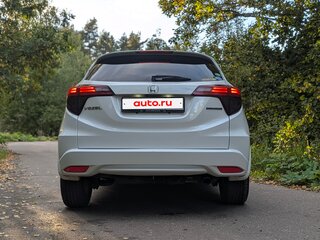 2017 Honda Vezel I, белый, 1850000 рублей, вид 5