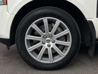 2010 Land Rover Range Rover Supercharged III Рестайлинг 2, белый, 1750000 рублей, вид 4