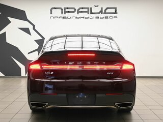 2017 Lincoln MKZ II Рестайлинг, красный, 2255000 рублей, вид 4
