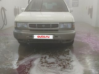 1990 Nissan Prairie II (M11), белый, 170000 рублей, вид 2
