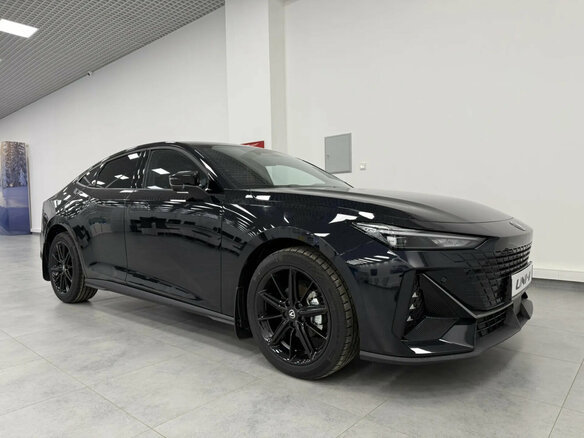 2024 Changan UNI-V I, чёрный, 3329900 рублей - вид 1