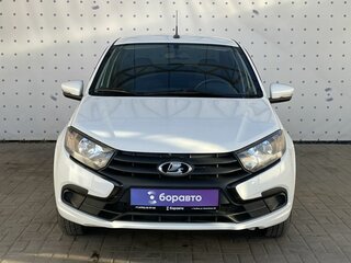 2022 Lada (ВАЗ) Granta I Рестайлинг, белый, 770000 рублей, вид 2