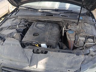 2009 Audi A4 6-speed IV (B8), чёрный, 1000000 рублей, вид 4