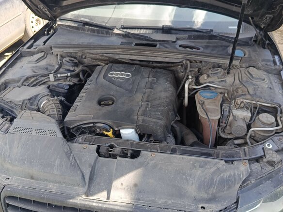 2009 Audi A4 6-speed IV (B8), чёрный, 1000000 рублей - вид 3