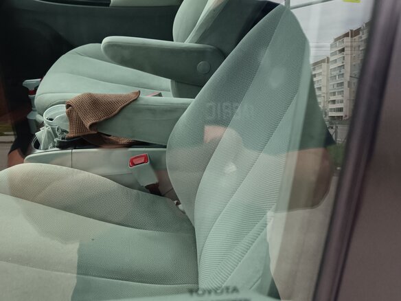 2010 Toyota Sienna III, белый, 1800000 рублей - вид 24