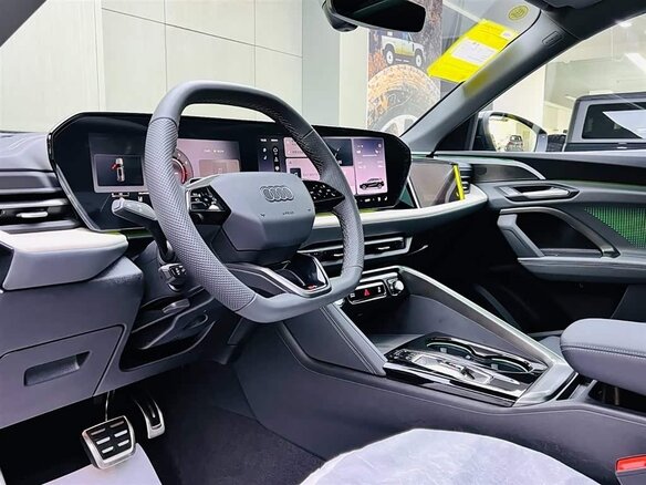 2025 Audi Q5 L III (GU), чёрный, 5590000 рублей - вид 7