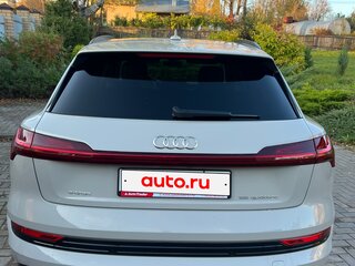 2019 Audi e-tron 55 I, белый, 4000000 рублей, вид 2
