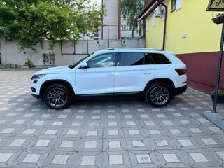 2019 Skoda Kodiaq I, белый, 3290000 рублей, вид 4