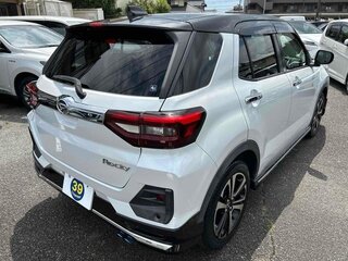 2019 Daihatsu Rocky A200, белый, 1098000 рублей, вид 4