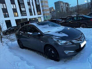 2015 Hyundai Solaris I Рестайлинг, серый, 770000 рублей, вид 3
