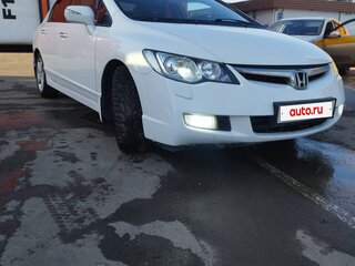 2008 Honda Civic VIII, белый, 675000 рублей, вид 4