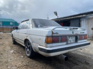 1985 Toyota Mark II V (X70), белый, 200000 рублей, вид 4