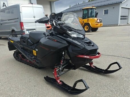 2023 BRP Ski-Doo Expedition 900, чёрный, 1500000 рублей, вид 1