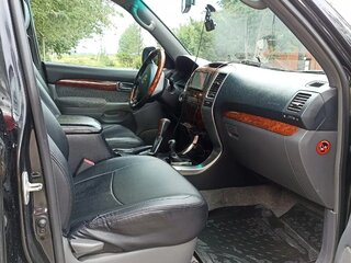 2008 Toyota Land Cruiser Prado 120 Series Рестайлинг, чёрный, 1800000 рублей, вид 5