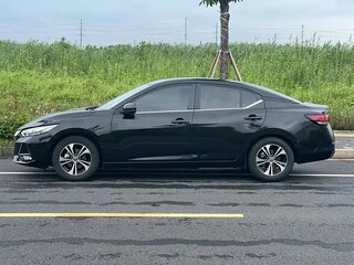 2022 Nissan Sylphy IV (B18), чёрный, 1395000 рублей, вид 3