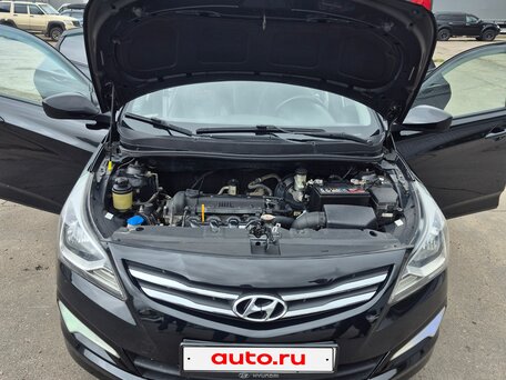 2016 Hyundai Solaris I Рестайлинг, белый, 660000 рублей, вид 1
