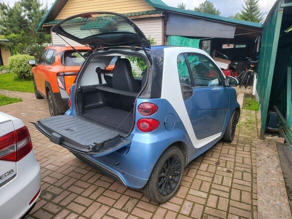2013 Smart Fortwo II, голубой, 780000 рублей - вид 9