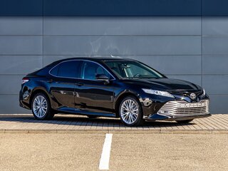 2018 Toyota Camry VIII (XV70), чёрный, 2695000 рублей, вид 3