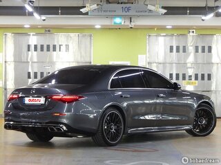 2024 Mercedes-Benz S-Класс AMG 63 e AMG Long IV (W223), серый, 20378111 рублей, вид 3
