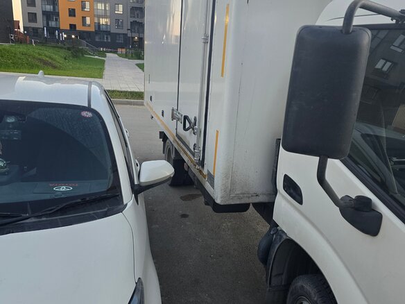 2014 Hino Series 300 (Dutro), белый, 3000000 рублей - вид 5
