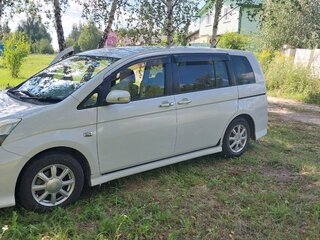 2011 Toyota ISis I Рестайлинг, белый, 1050000 рублей, вид 3
