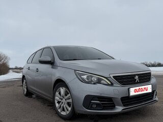 2018 Peugeot 308 II Рестайлинг, серебристый, 1170000 рублей, вид 1