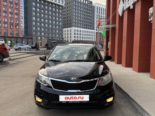2016 Kia Rio III Рестайлинг, чёрный, 1300000 рублей, вид 2