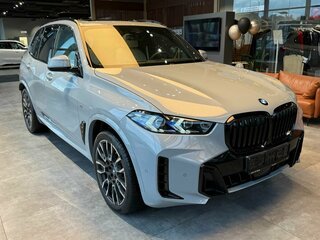 2026 BMW X5 40d IV (G05/G18) Рестайлинг, серый, 17390000 рублей, вид 2