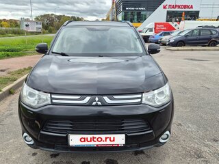 2013 Mitsubishi Outlander III, чёрный, 1150000 рублей, вид 2