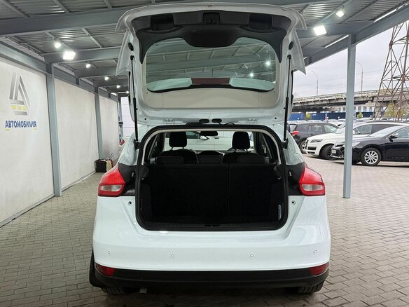 2016 Ford Focus III Рестайлинг, белый, 909000 рублей - вид 8